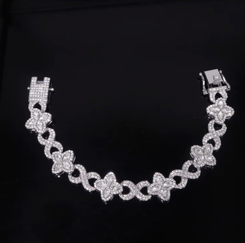 Clover Leaf Bracelet