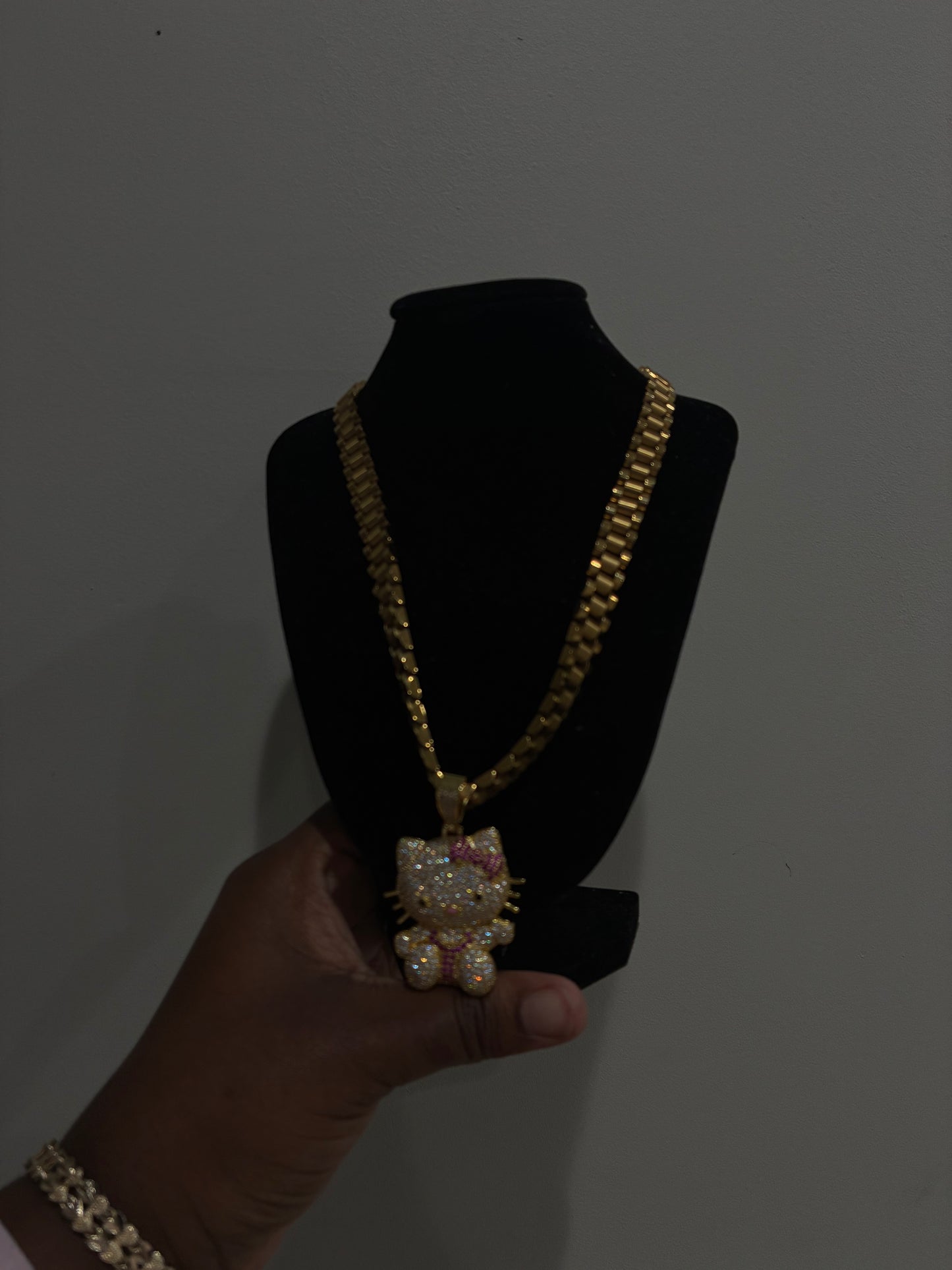 Rolex Chain w/Hello Kitty Pendant