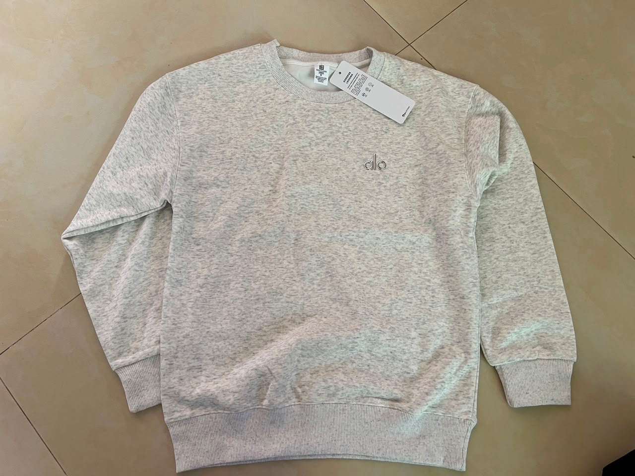 Alo Yoga Sweater