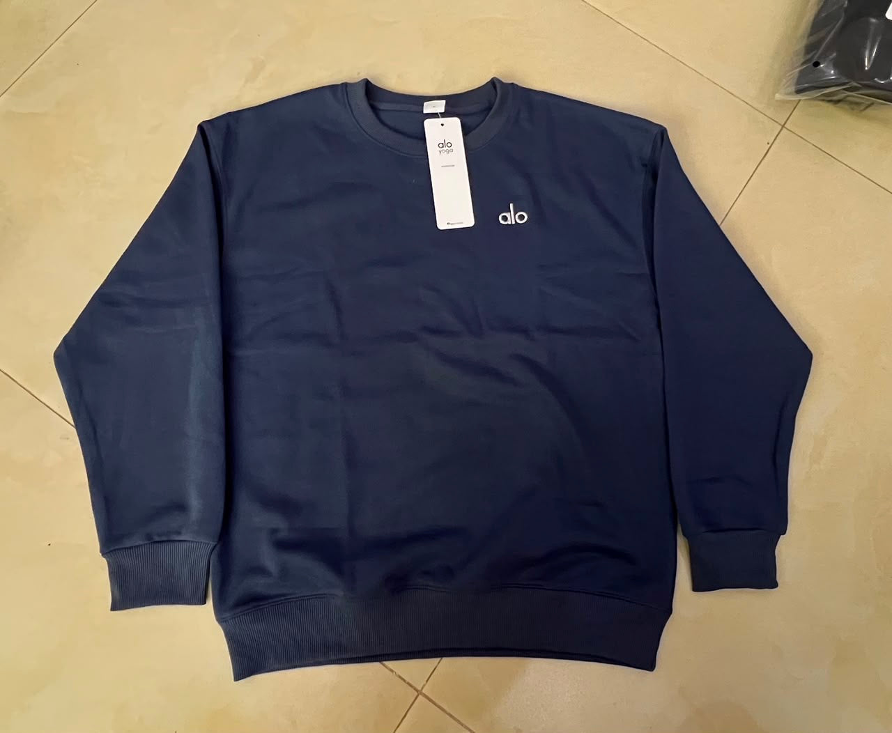 Alo Yoga Sweater