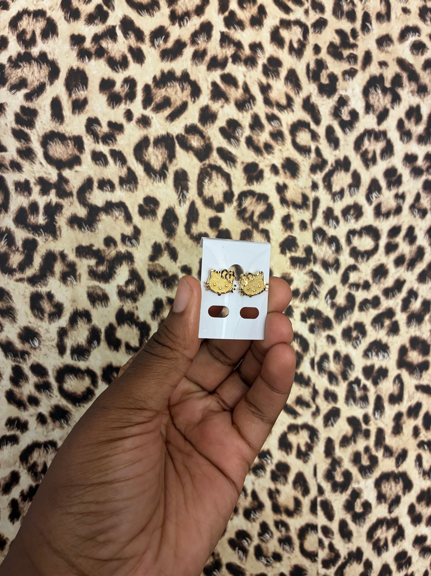 Hello kitty Gold Studs