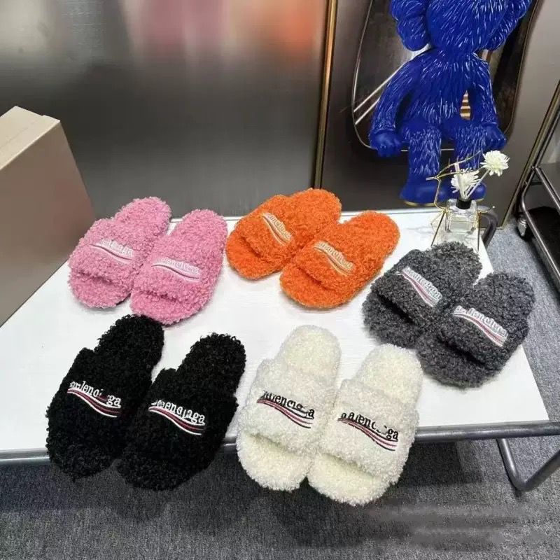 Balenciaga Slippers￼
