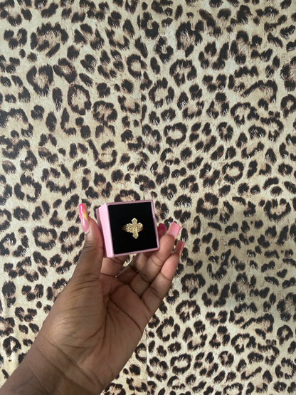 Baddie Cross Ring